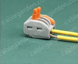 Quick terminal blocks One in and three out